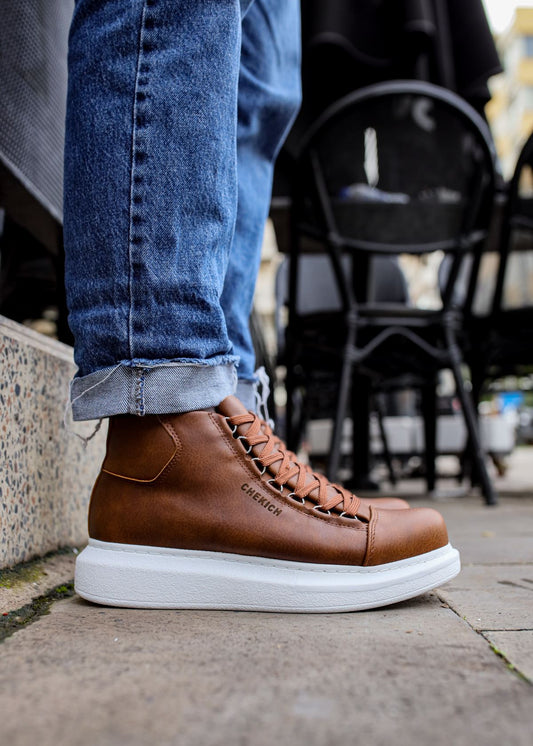 Men's Kelly Rustic Rendezvous by Apollo Moda, brown high-top boot worn with the laces tied